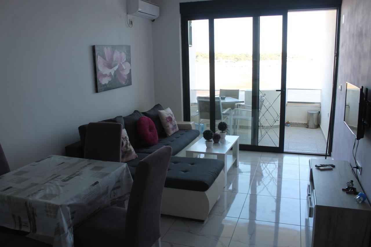 Sea Star Apartments Ulcinj Ngoại thất bức ảnh