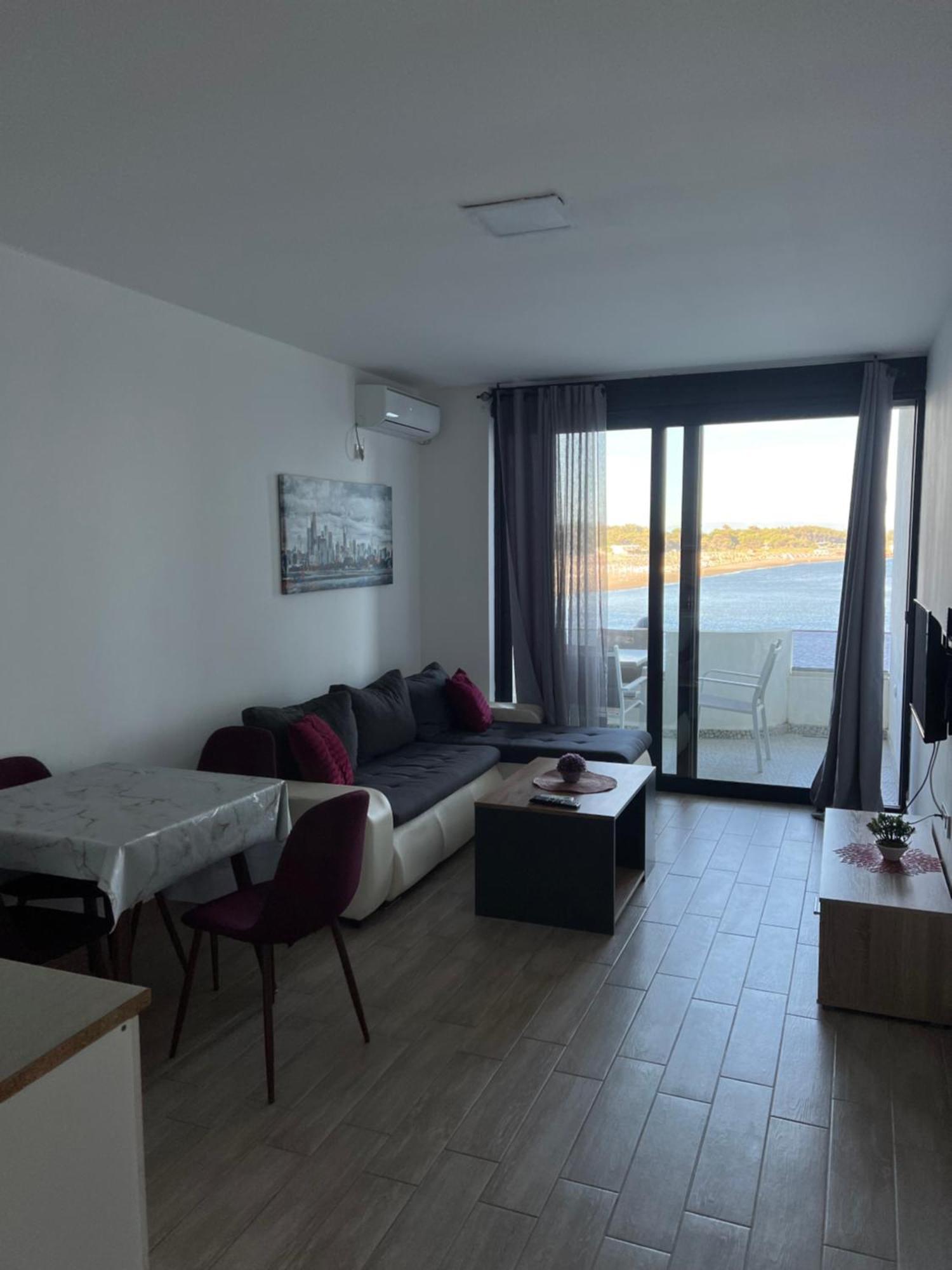 Sea Star Apartments Ulcinj Ngoại thất bức ảnh