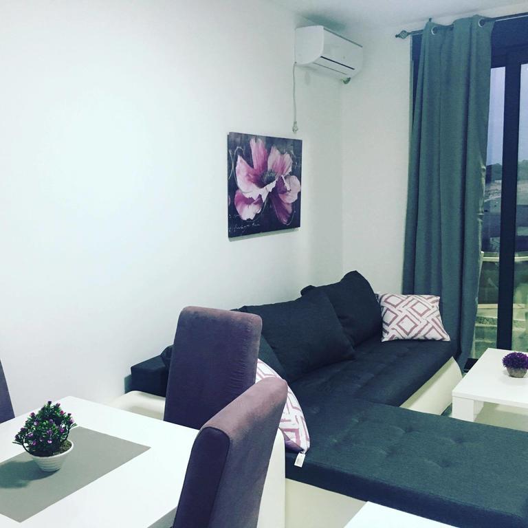 Sea Star Apartments Ulcinj Ngoại thất bức ảnh
