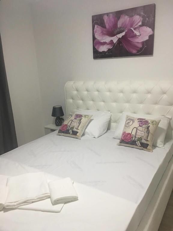 Sea Star Apartments Ulcinj Ngoại thất bức ảnh