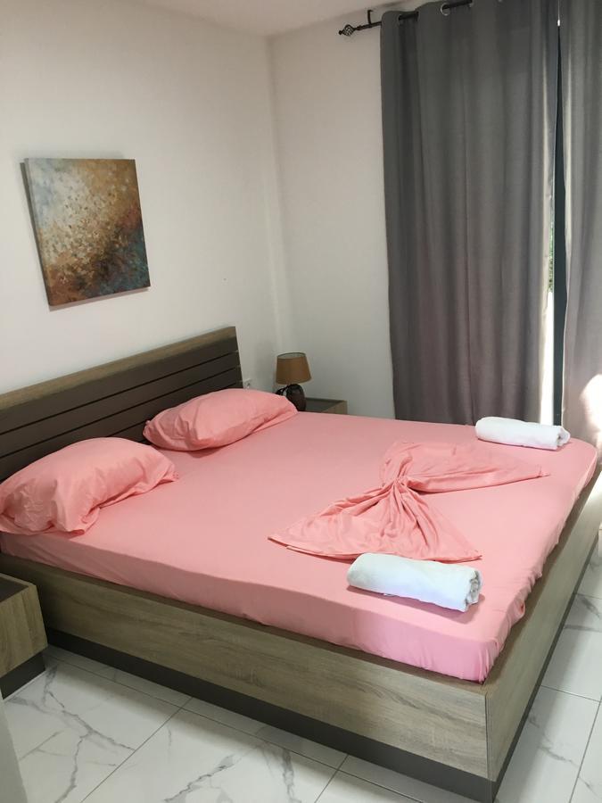 Sea Star Apartments Ulcinj Ngoại thất bức ảnh